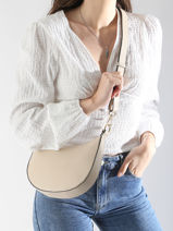 Sac Bandoulière S Tradition Cuir Etrier Beige tradition ETRA102S-vue-porte